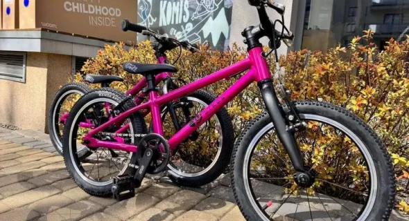 Jaki rower dla dziewczynki wybrać? Wskazówki przed zakupem.
